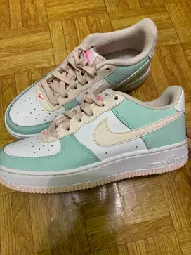 [ Dijual Cepat edisi pindahan luar kota ] Nike Air Force 1 Mint