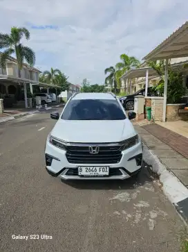 Melayani sewa mobil + driver ( tidak lepas kunci ) lokasi di bekasi