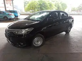 Toyota Limo 2016 Bensin