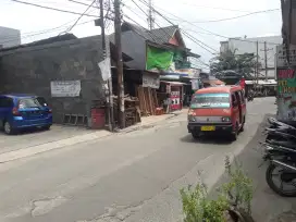 Strategis BU RUMAH PINGGIR JALAN RAYA, CURUG, JATIBENING, BEKASI