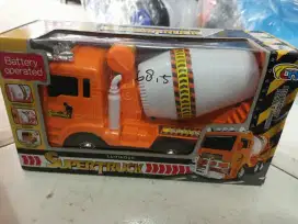 Mainan Anak Truk Molen Baterai