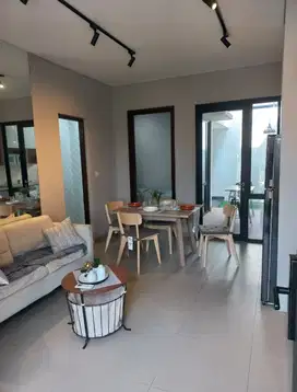 Rumah Best Seller di JGC, dengan attic dan rooftop