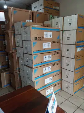 AC DAIKIN BREEZE 1/2 PK dan 1 PK sudah berikut pasang, Garansi resmi
