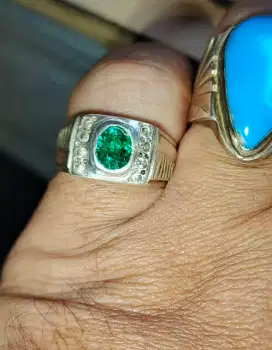 Moldavite ring perak mewah