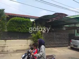 RUMAH ASRI DI DEKAT RS BINTARO - TK