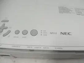 Projector nec p110