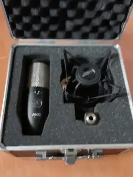 Mic condenser akg p420