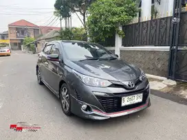 DP TERMURAH | Toyota New Yaris S TRD Sportivo 1.5 AT 2019 Abu - Abu