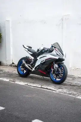 Best Seller Sport Bike Yamaha YZF - R6 White Th. 2017 (pmk) Siap GAS