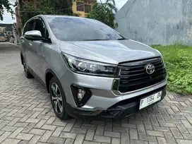 Kijang Innova Venturer Bensin 2022