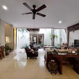 Rumah Hitung Tanah Permata Hijau, Jakarta Selatan