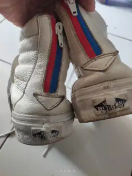 Vans Kulit putih