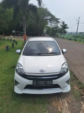 AGYA TRD 1.0 AT 2016 PUTIH