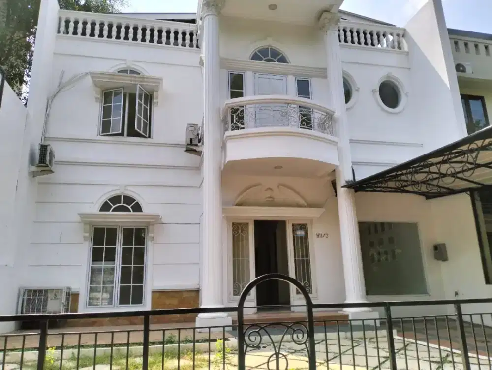 Disewa rumah Perum.Citrgran cluster Castle Garden H11/3