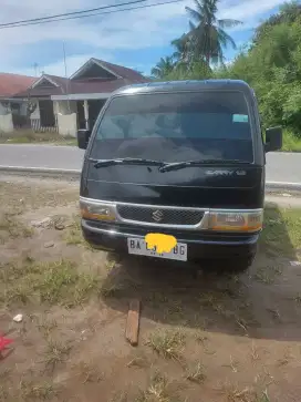 Menjual mobil bekas keri puturu pick up