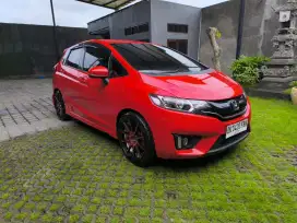 HONDA JAZZ GK5 1.5 RS AT