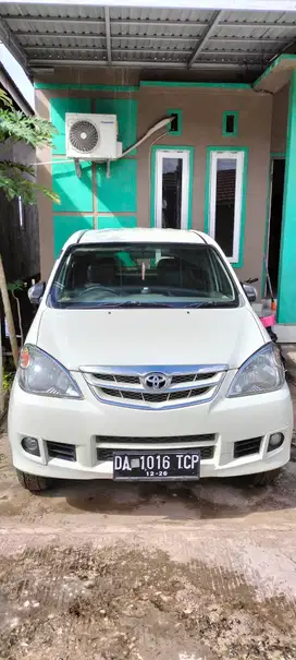 Toyota Avanza 2011 Bensin