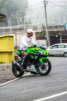 Dijual Ninja 250 special Edition th 2022 akhir