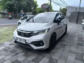 HONDA JAZZ RS Facelift AT