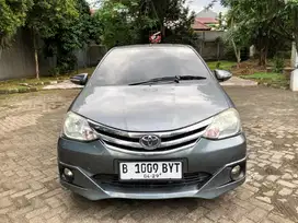 Toyota Etios Valco 1.2 G 2014 Manual