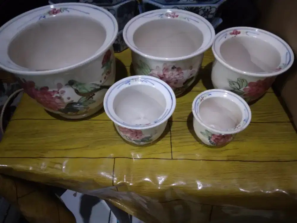 Pajangan keramik cantik