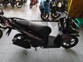 Jual Honda Vario 125 cbs cash.kredit