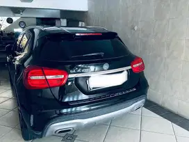 Mercedes-Benz GLA200 2014 Bensin