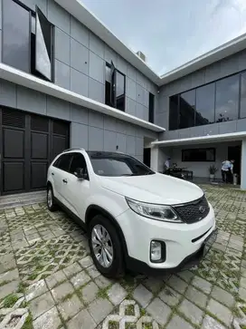 Kia sorento 2013 bensin murah 150juta nett BU