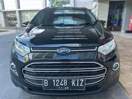 Ford ecosport titanium 2016 hitam low kilometer