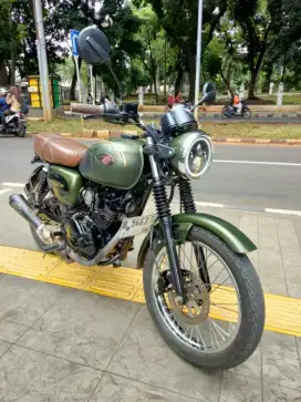 CASH KREDIT DP MINIM 1JTA KAWASAKI W 175 SE TAHUN 2021 SIAP PAKAI