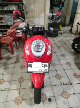 Honda scoopy 110 cc 2024 merah