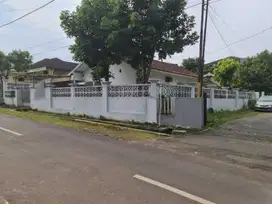 Rumah hitung tanah di jalan murbei srondol banyumanik semarang