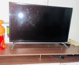 Tv led toshiba 32 inch minus