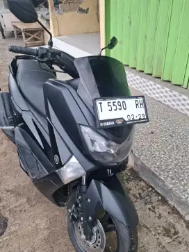 Yamaha Nmax hitam doff