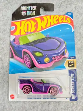 Hotwheels Random Acak Fantasy Car Real Car Termurah !!