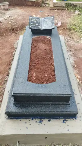 TERIMA PESANAN BATU NISAN DAN RENOVASI MAKAM