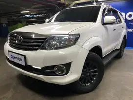 DP Rendah Toyota Fortuner 2.7 G Bensin-AT 2013 8SVSXS CRS