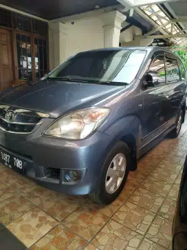 Avanza G MT 2011