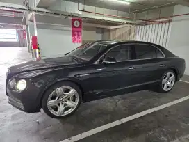 Bentley Flying Spur W12 Istimewa Seperti Baru