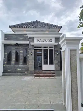 DI JUAL MURAH RUMAH SIAP HUNI MAHKOTA 3 TANJUNG SENANG PROMO