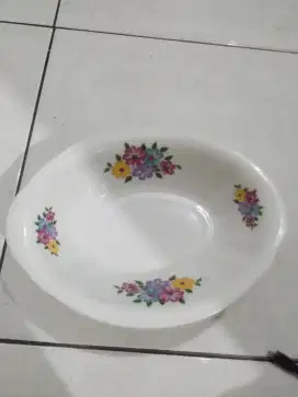 Mangkok oval besar jadul