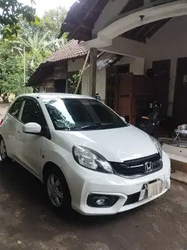 Honda brio satya