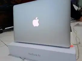 Macbook air 2017 ( asli ibox)  fullset