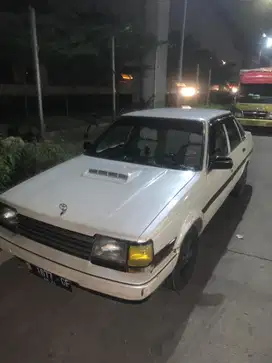 Toyota Corona 1984 Bensin