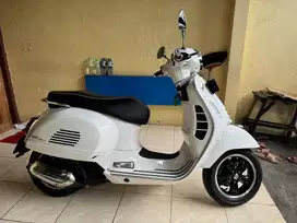 Vespa GTS Super 150 I Get ABS