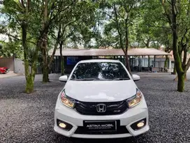 KM 18.000 Honda Brio 1.2 RS CVT Matic 2023 ASTINA MOBIL New Model