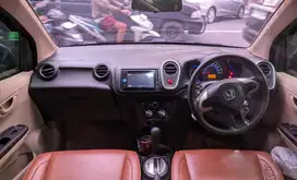 Mobilio E CVT Prestige 2014