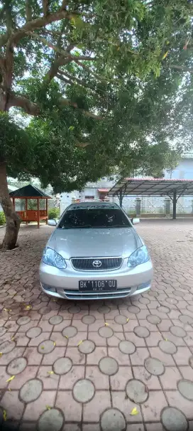 Jual mobil toyota corolla altis 2002 metic