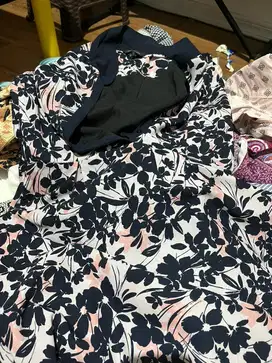 Baju wanita 50 ribu dapat 10 kg