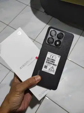 Xiaomi 14t 12/512 baru itungan minggu